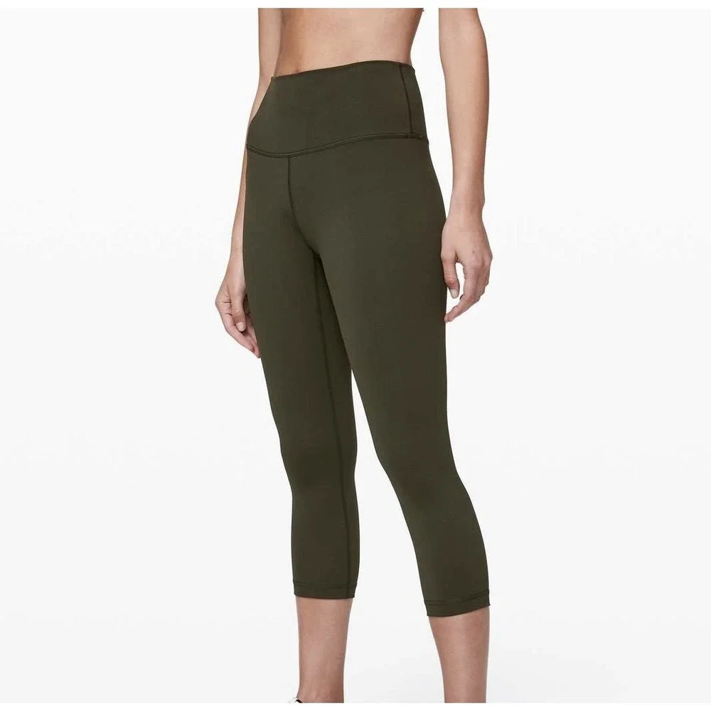 Lululemon Wunder Under Crop (High-Rise) *Full-On Luxtreme 21